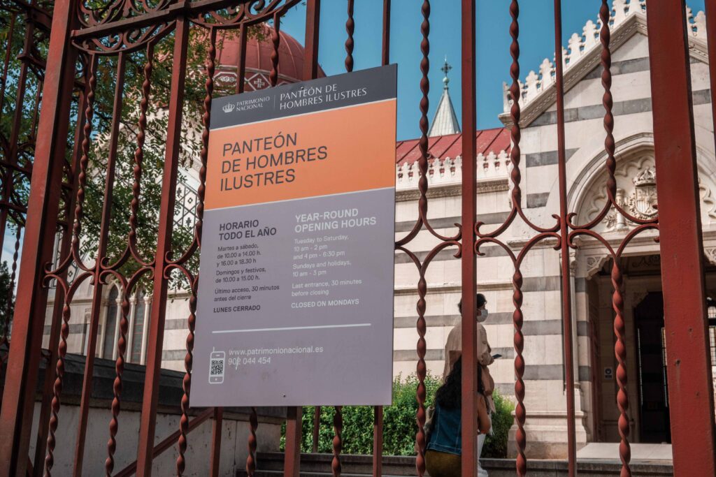 Horario Panteón de Hombres Ilustres