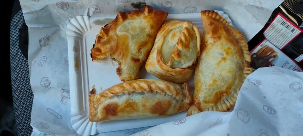 Estilo Gaucho -Las Autenticas Empanadas Argentinas